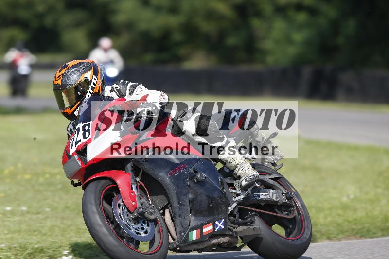 /45 10.08.2025 Plüss Moto Sport ADR/Einsteiger/728